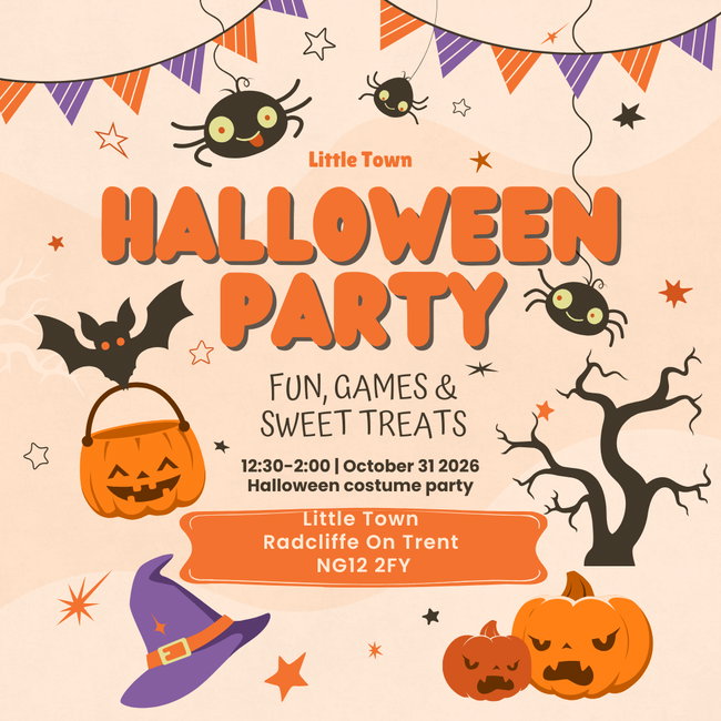 Halloween Party At Little Town! 