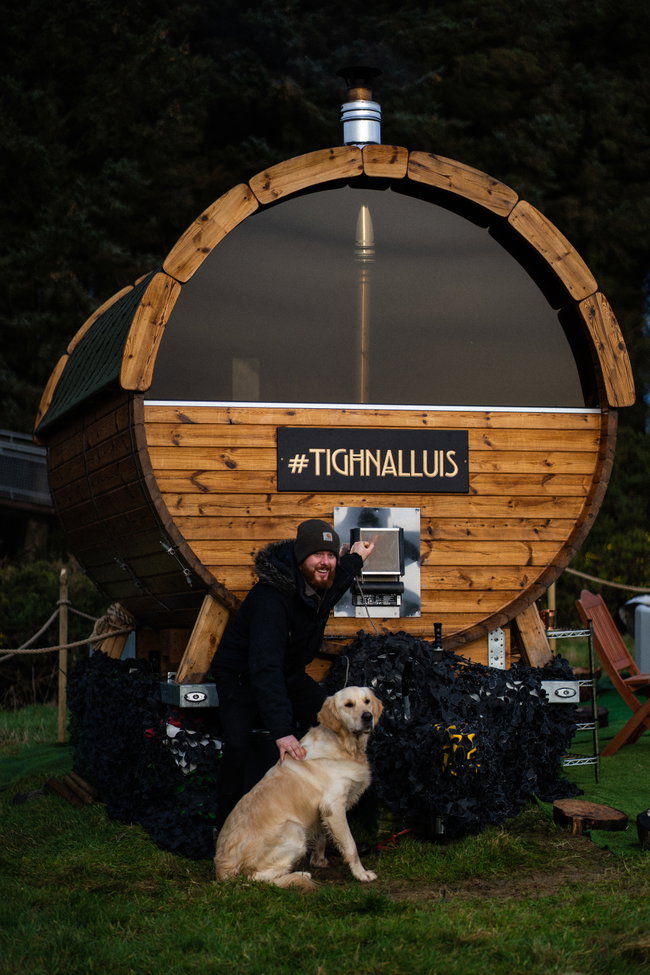 Sauna as Gaeilge le Karl from TIGH’N ALLUIS