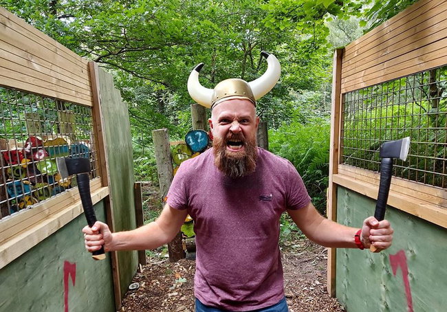 Axe Throwing 