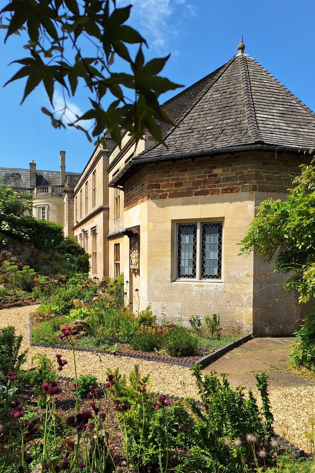Gardens Entry