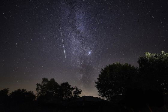 Magical Night 'Awe-Walk' to see the Geminids Meteor Shower