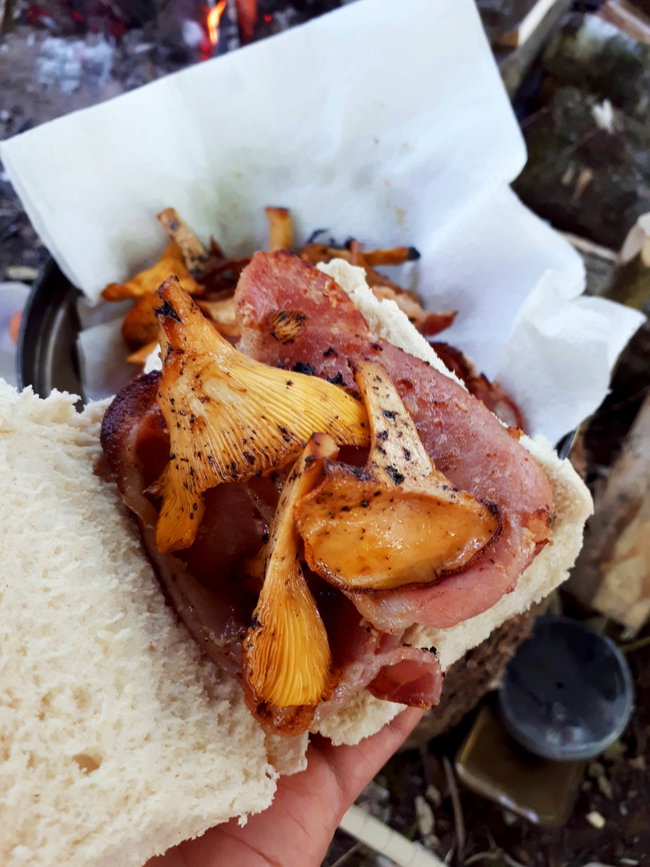 Bushcraft Brunch - Private half day introduction to wilderness cooking and camp craft for 2 people