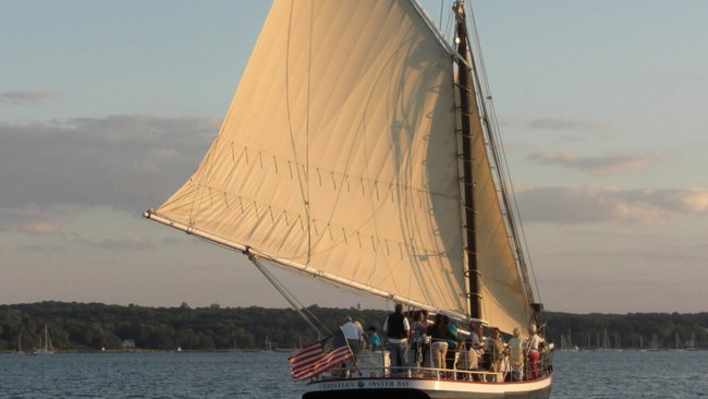 Historic Oyster Bay: Adults-Only Sunset Harbor Tour Aboard the Oyster Sloop Christeen 