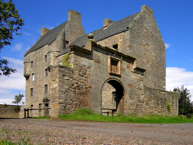 Outlander Extravaganza Day Tour