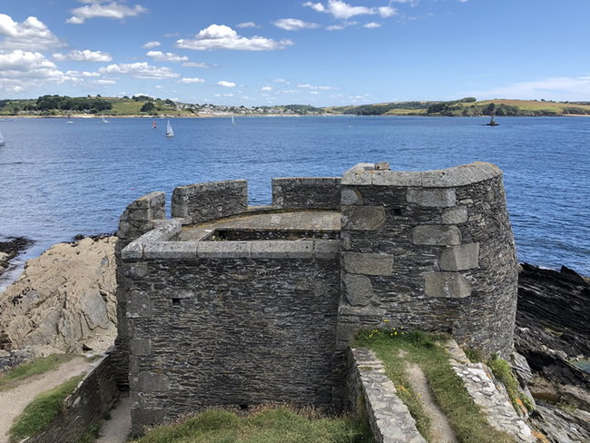 Castles Clippers and Cream Teas – Falmouth Shoreline