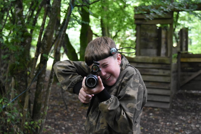 1 hour Outdoor Laser Game Session - Junior