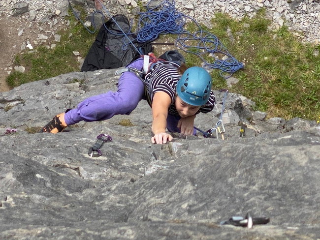 Learn to Lead (Sports Climbs)