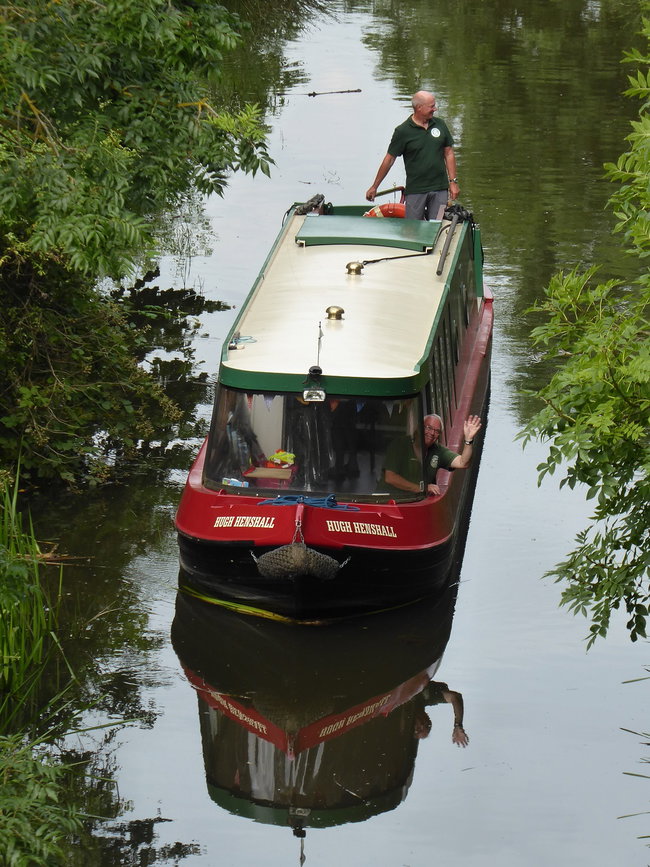 (HuH) Return cruises from the Lock Keeper pub, Worksop