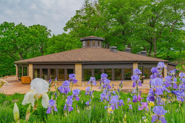 Deposit ONLY - Reserve the Visitor Center 