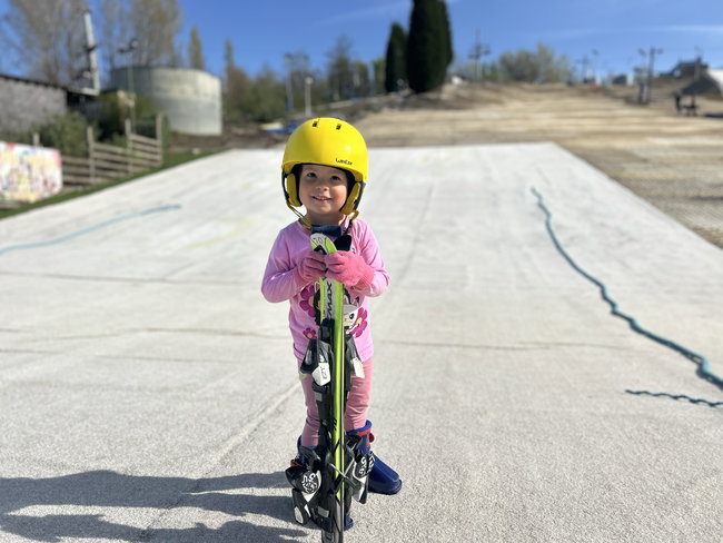 TOTS Skiing for those under 6 years old